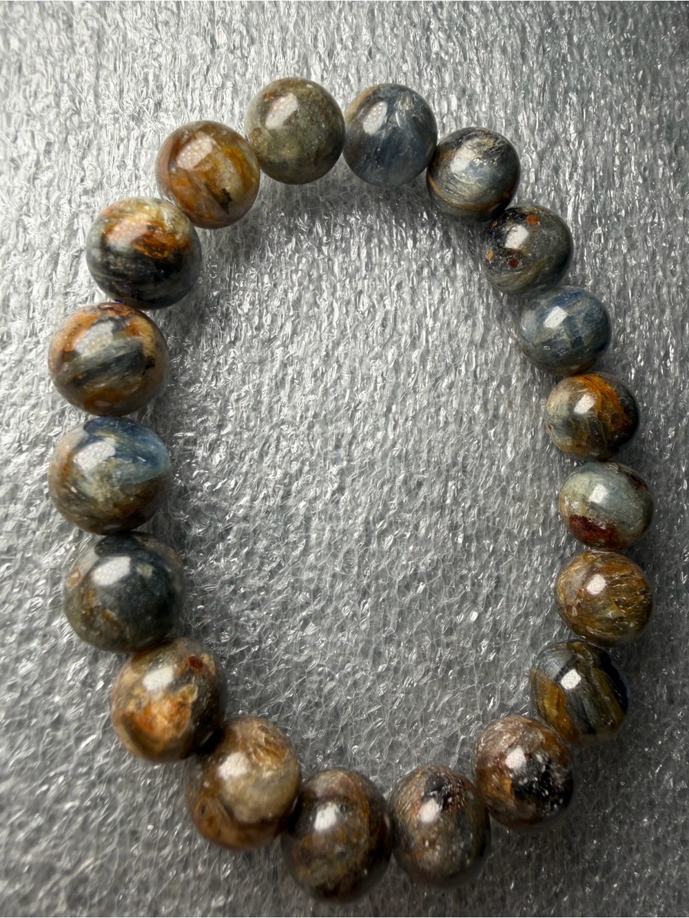 10MM “Oil Painting” Kyanite Natural Crystal Bracelet
